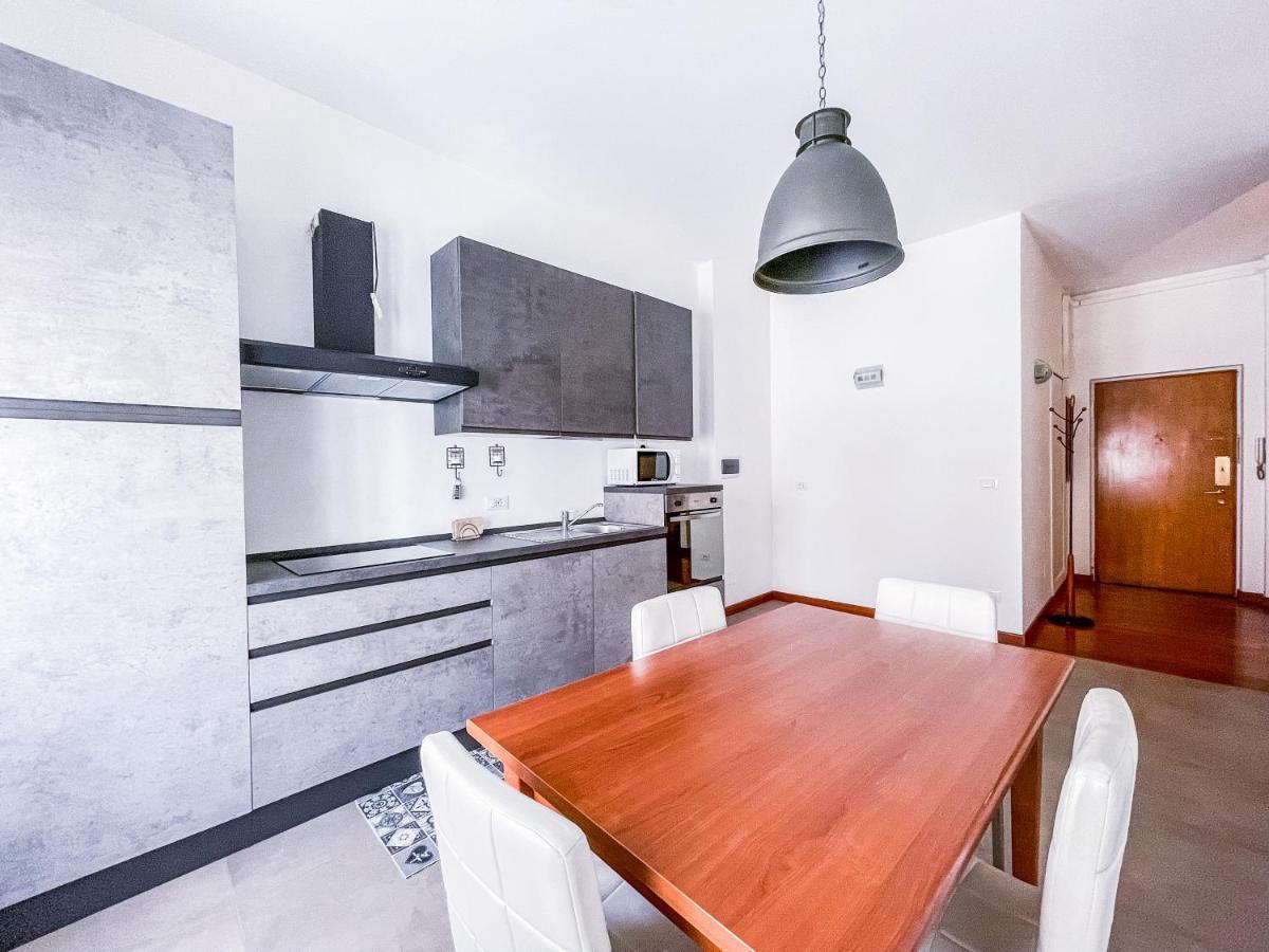 Myhouse Inn Porta Nuova - Affitti Brevi Italia 토리노 외부 사진